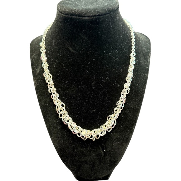 Avon multi circle frontal   Chainmail Necklace silvertone NIB vintage 2006 - Picture 1 of 7